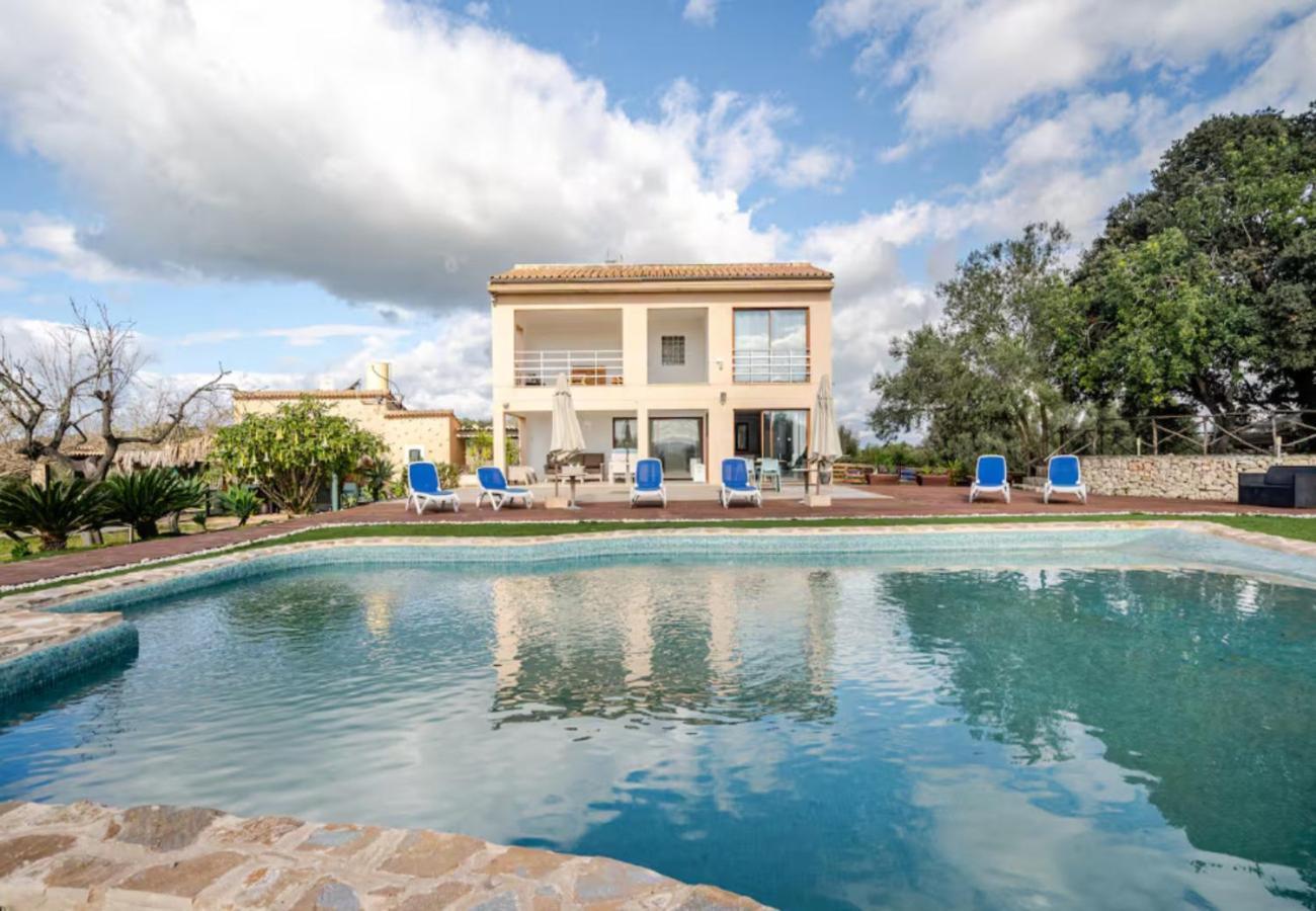 Villa Son Geronio 6 Pax